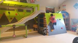 Die meisten hochbett mit rutsche wird mit sicherheit für kleine kinder gedacht werden, und in. Online Casino Handhaben Von Karten Im Casino Spielautomaten Roulette Rad In Deutschland Kinder Zimmer Hochbett Mit Rutsche Kinderzimmer