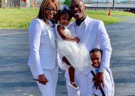 Follow every new song climbing up the charts, along with 24/7 hits from drake, taylor swift, bruno mars, ed sheeran and more. Want To Know About Dababy Height Age And Weight Whizzherald