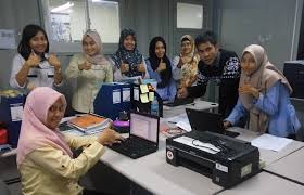 Fasilitas gaji dan kesejahteraan yang diberikan oleh pt kepi terhadap karyawanya lebih dari cukup. Pabrik Semen Rembang Miliki 967 Karyawan 70 Persen Warga Lokal
