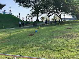 Pada masa kemarau, mengisi waktu senggang dengan bermain layangan sangatlah menyenangkan. Taman Layang Layang Metropolitan Kepong Dbkl Home Facebook