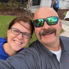 Large‐Vessel Occlusion Stroke Knowledge and Training for Stroke Severity  Assessment Among Emergency Medical Services Personnel in the United  States** Only 25.7% of EMS professionals in this survey could answer both  questions about