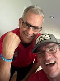 The musical artist at work with his huge following,another great night last  night,huge thanks to the man himself Phil Ankers,a big thank you to  Martin,Lisa and the team behind the bar and