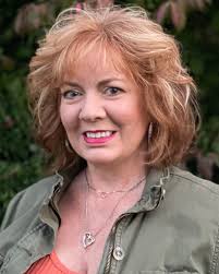 Lucertola's Salon of Hudson