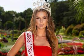 The 2011 winner is elena semikina. Miss Universe Canada 2019 Finale Will Be Held On 17th August 2019 Check Here For The Live Stream Updates And All The Information Related To The Finale