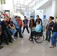 Jelas ras, dia sebelum ini memang tidak bertudung dan hanya mengenakan turban atau skaf sahaja untuk menutup kepalanya. Ras Adiba Radzi Tak Sabar Berjuang Selepas Angkat Sumpah Sebagai Senator Di Dewan Negara Nona