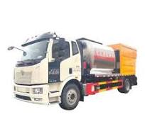 On Sale Asphalt Synchronous Chip Sealer Truck Bitumen Rubber ...