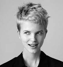 Last week, i heard on bbc world radio that the olympic gold medalist for archery, an san from south korea has been labelled a feminist and man hater by her countrymen because she has short cropped hair!!!!! 20 Short Cropped Haircuts