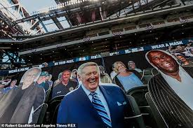 Check spelling or type a new query. Larry David Steps Out With New Wife Ashley Underwood For The First Time Since Couple Tied The Knot Daily Mail Online