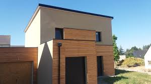 Maison A L Habillage Originale En Bardage Bois Et Enduit Livree A Saint Malo Bardage Bois Constructeur De Maison Individuelle Constructeur Maison