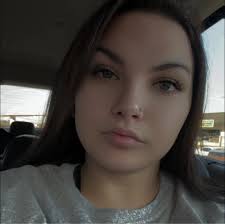 What are some July 4th nail ideas?