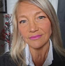 On te met au défi de ne pas rire avec la blague de Renaud Rutten sur l'ours  bleu ! 🤣