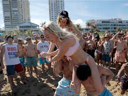 Can miami beach do same? Photos Coronavirus Pandemic Won T Stop Spring Breakers From Partying