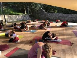 Writing and yoga retreats in mexico, guatemala and wales with patricia lee lewis; Yoga Retreat In Il Convento Italien Toskana Sunrise Yoga Berlin