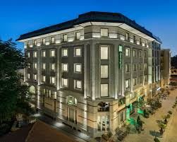Located in the midst of the glamorous business district of old street, minutes from the edgy and fashionable shoreditch and numerous rail stations, the hotel's. Holiday Inn Istanbul Old City