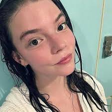 Anaya Walker : https://thegeorgiagazette.com/douglas/anaya-walker-4/