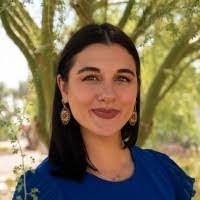 Rayna Perez's Instagram, Twitter & Facebook