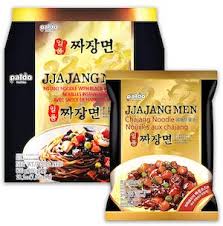 Well, almost anything you put into a microwave will end up being slimey and unappetizing, but there. 5 Best Instant Jajangmyeon Black Bean Noodles Foods Guy