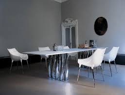 Depuis 30 ans, philippe starck sublime les objets du quotidien tels les chaises starck ainsi que des lieux. 246 Passion Chairs From Cassina Architonic