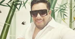 JAIRO BELLO (@jairobelloelcaballerodelpueblo) • Instagram photos and videos