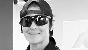 Ronnie Ricketts's Instagram, Twitter & Facebook