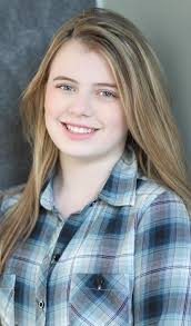 Abigail Murphy's Instagram, Twitter & Facebook