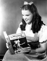 Dorothy Wizard Of Oz Book Judy Garland As Dorothy Reading The Wizard Of Oz 1939 Dorothy To Judy Garland Wizard Of Oz Celebrities Reading