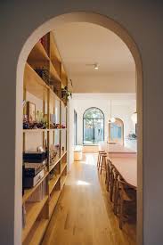 Plaster Fun House Extension D Une Maison A Torrensville En Australie Par Sans Arc Studio Journal Du Design Huis Keuken