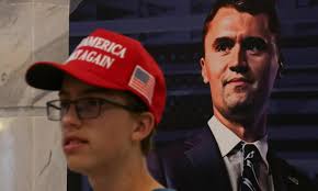 Po atentatu Trumpa preplavljata jeza in žalost, oglasila se je tudi Melania