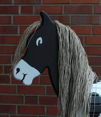 Kopf eines pferdes zum ausdrucken kostenlos kopf eines pferdes zum ausdrucken. Die 7 Besten Ideen Zu Pferdekopf Pferdekopf Pferd Holzpferd