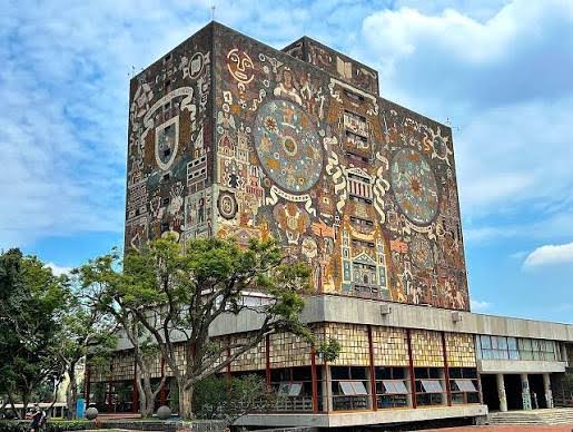 Mexico's largest university to retest applicants over suspected AI cheating  - Latin America Reports