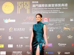 I can see your voice ph: Bea Alonzo Receives Asian Stars Up Next Award In Macao Film Festival Edwin P Sallan