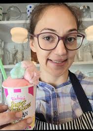 P.J.'s Slush Stop in Winchendon MA offers Italian Slush, smoothies