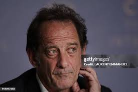 1,897 Emmanuel Vincent Stock Photos, High-Res Pictures, and Images