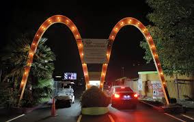 It ends in bend, oregon. Rolling Back The Decades At The Bay Area S Drive In Theaters Sfchronicle Com