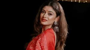 Who is 33-year-old Tamil actress Oviya Helen, whose MMS controversy created  stir on social media? | Regional-cinema News – India TV