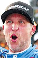 Highsmith rallies to win event