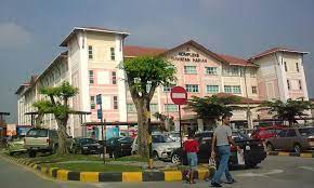 The data was collected from the record department of this hospital starting from the year 1999 until 2003 (5 years). Malaysiakini Covid 19 Klang Hospital To Limit Visitors To Reduce Risk