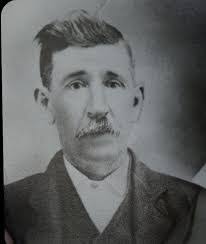 Ruben Wright's Instagram, Twitter & Facebook