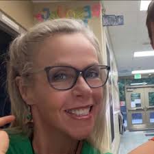 Lynne Lindsey Sparks