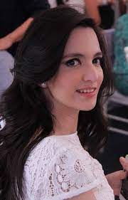 Nia ramadhani belakangan punya cap menarik dari warganet. 20 Nia Ramadhani Ideas Raline Shah Annie Lablanc Lablanc