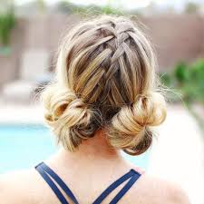 40 Lovely Low Bun Hairstyles For Your Inspiration Medium Hair Styles Bun Hairstyles Womens Hairstyles