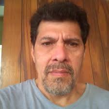 Rómulo William Zea Meneses (@RomuloZea)