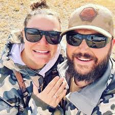 Matthew Klepfer's Instagram, Twitter & Facebook