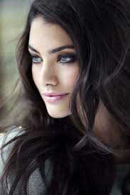 Soft Lips Beautiful Blue Eyes And Brown Curly Hair Long Hair Girl Dark Hair Blue Eyes Black Hair Blue Eyes