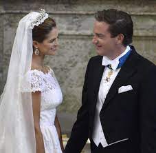 Die schwedische prinzessin madeleine und der new yorker banker chris o'neill haben in stockholm geheiratet. Prinzessin Madeleine Schweden Feiert Massig Begeistert Royale B Hochzeit Welt