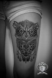 The top tattoo across the shoulder encroaches on the. Die Eule Das Wichtigste Symbol Der Griechischen Gottin Athene Die Klugheit Und Weisheit Bedeutet Owl Eule Mand Tattoos Owl Tattoo Design Owl Tattoo