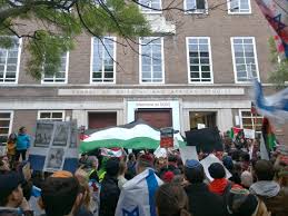 Boycott, divestment, sanctions (bds) australia is part of the global effort to end support for israel's oppression of palestinians and pressure israel to comply with international law. Boycott Divestment And Sanctions Wikipedia