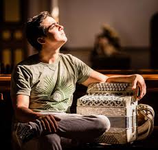 Acordeonista Roger Corrêa se apresenta em Florianópolis na edição de  setembro do Sexta Jazz AF