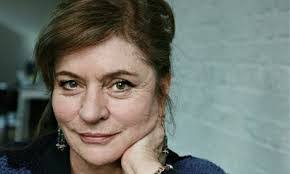 Dina Quick's Instagram, Twitter & Facebook