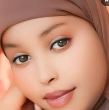 C/laahi Salaad Cabddule Deylaaf ayaa Xalay Maleeshiyaad hubaysan ku dileen  Deegaanka Beer Liibaan-galle. Wararaka ayaa sheegaya in Maleeshiyaadka  Dilka gaystay ay ka yimaadeen dhanka Xiin-dheere. Mohamed Abdi Mohamed  #WARSUGAN